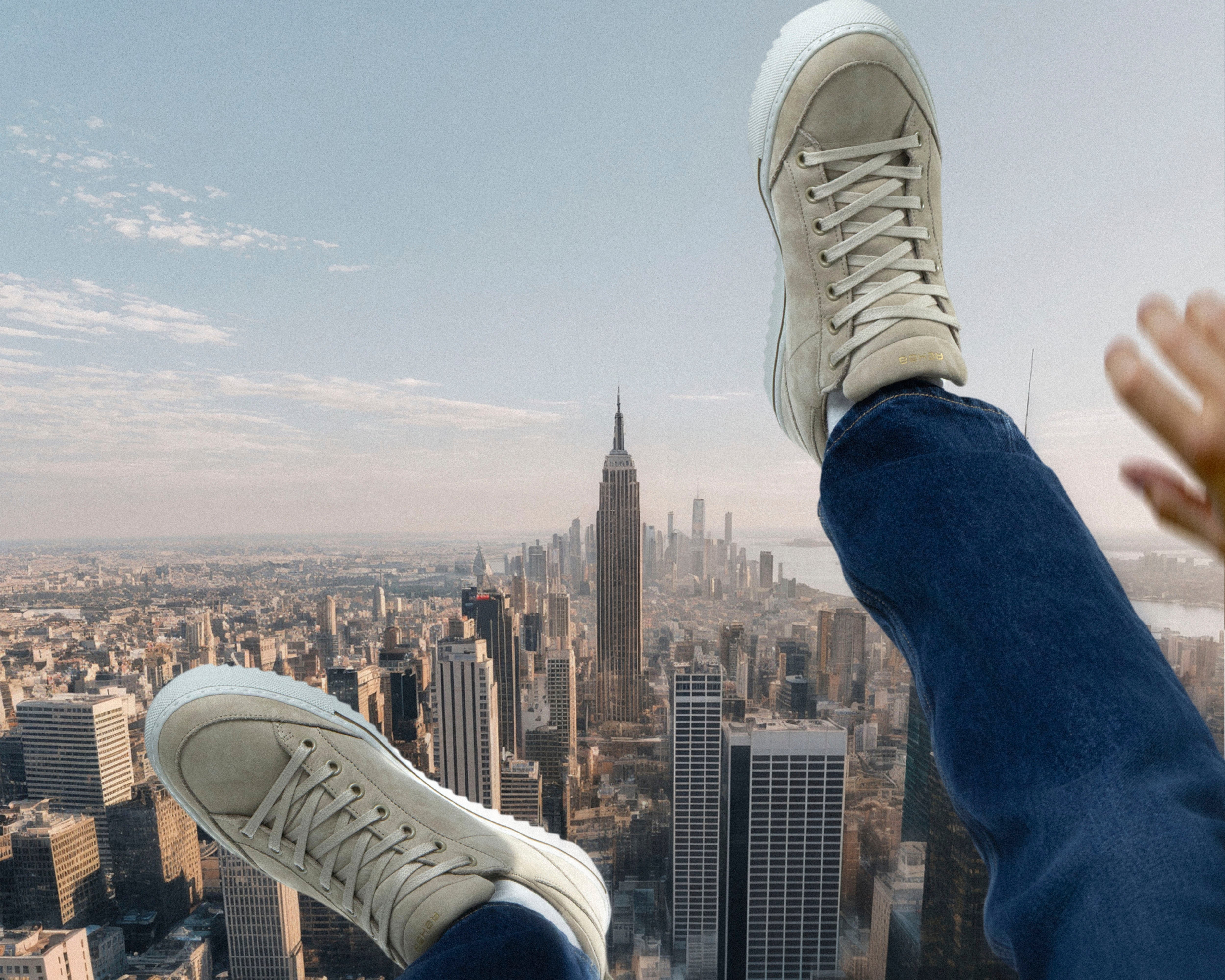 Craig Nub | Zandkleurige sneaker REHAB Footwear