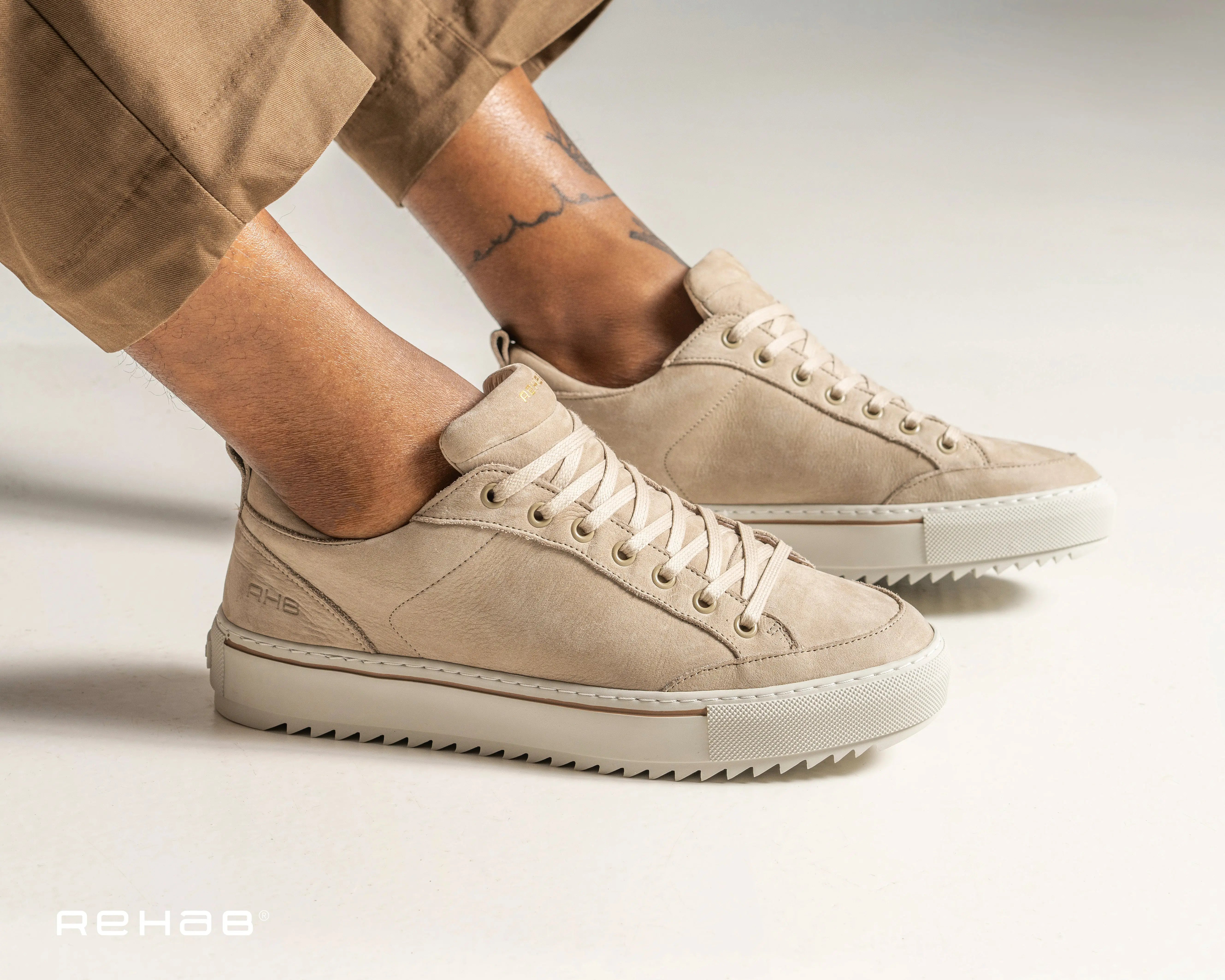 Crash Nub | Zandkleurige sneaker REHAB Footwear