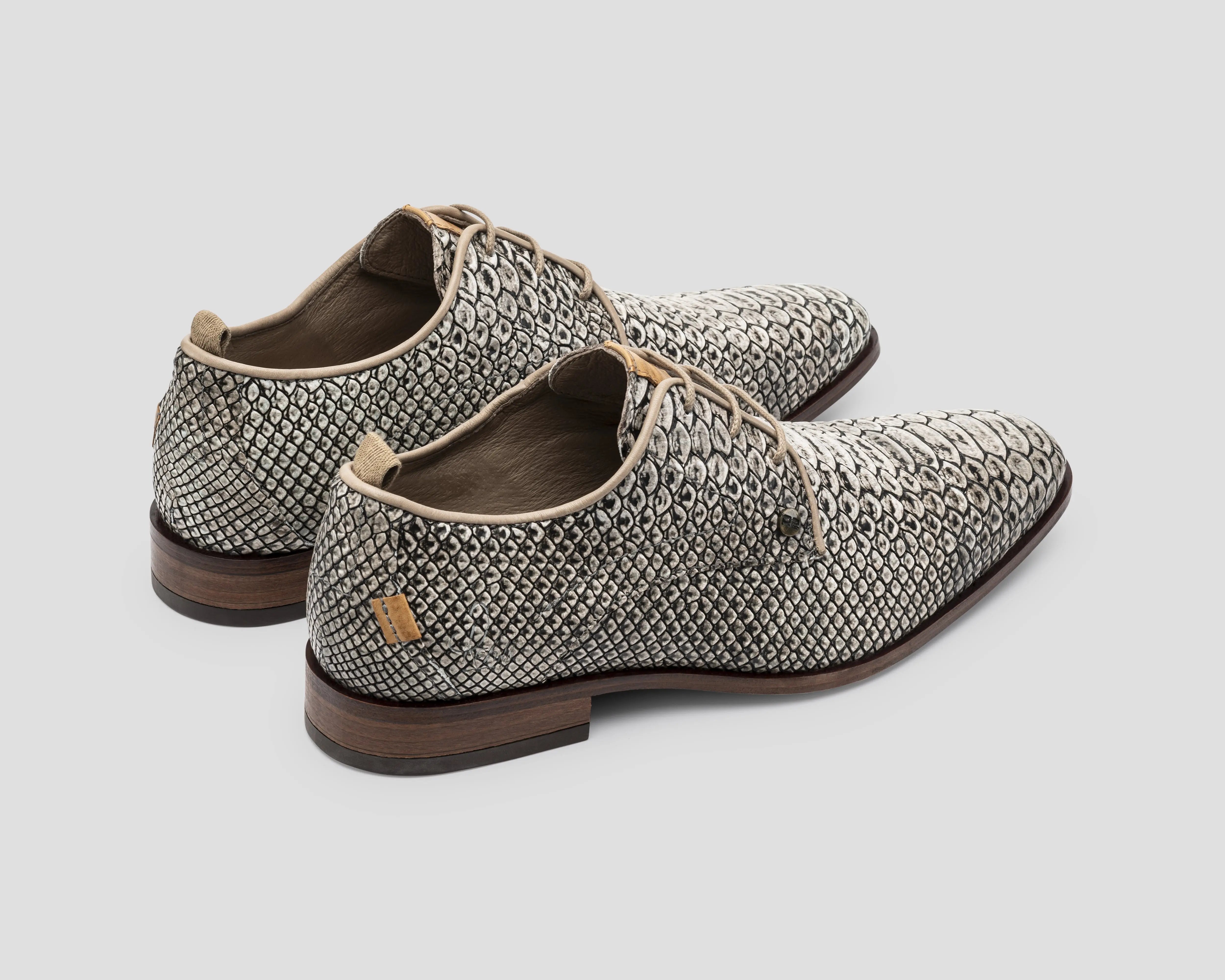 Greg Sculp | Zandkleurige nette schoenen REHAB Footwear