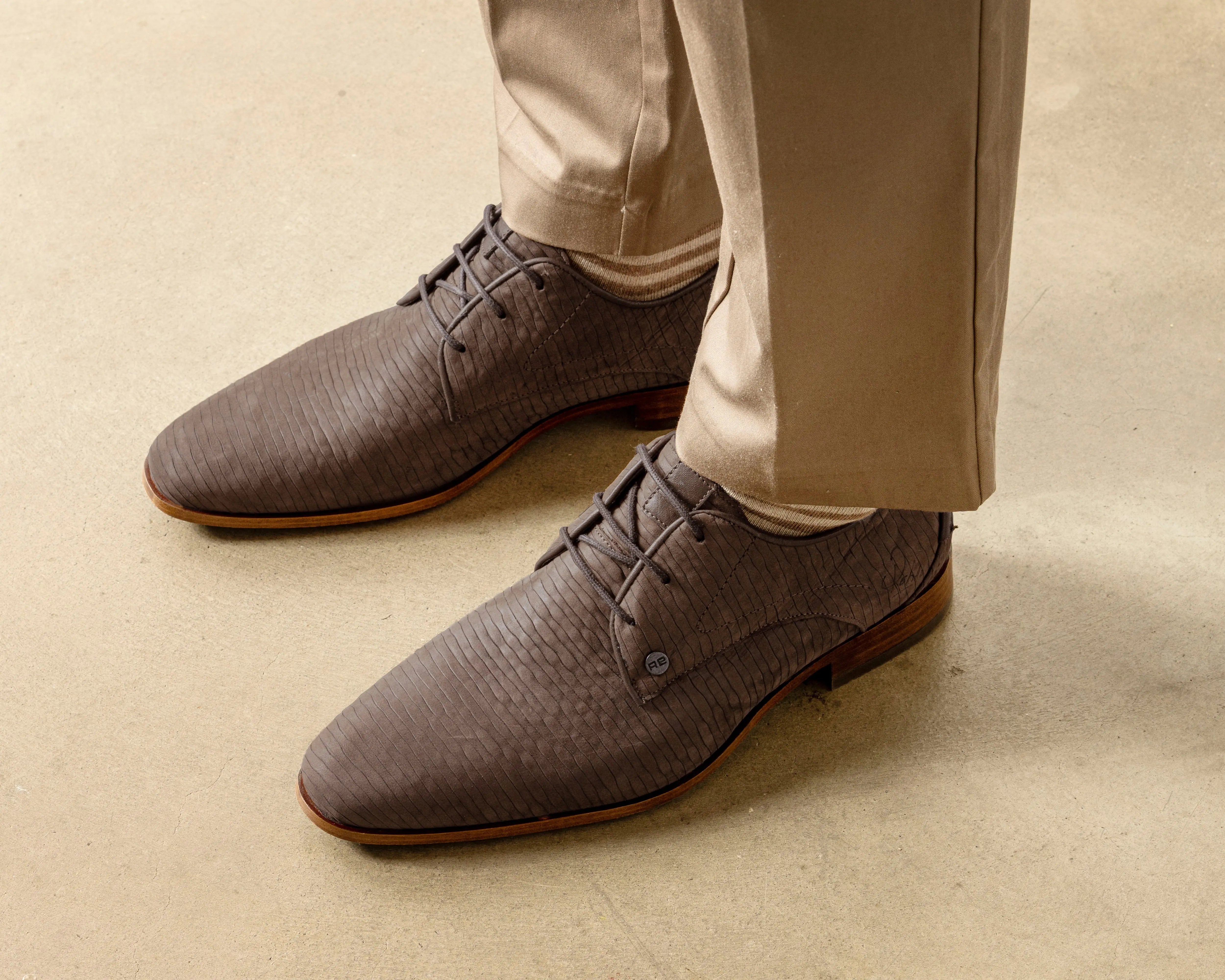 Greg Stones | Donkerbruine nette schoen REHAB Footwear