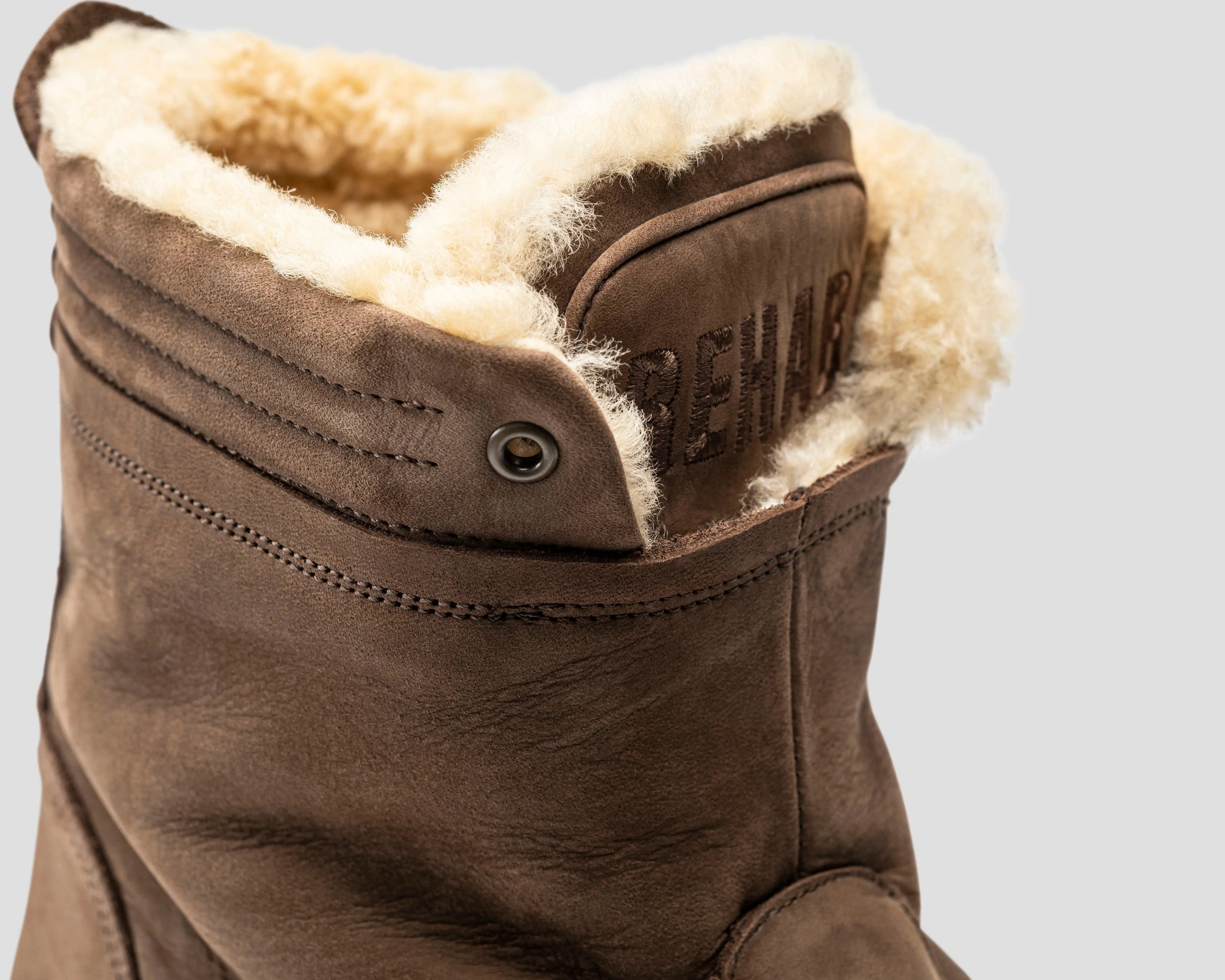Marvis Nub | Bruine boots met schapenwol REHAB Footwear