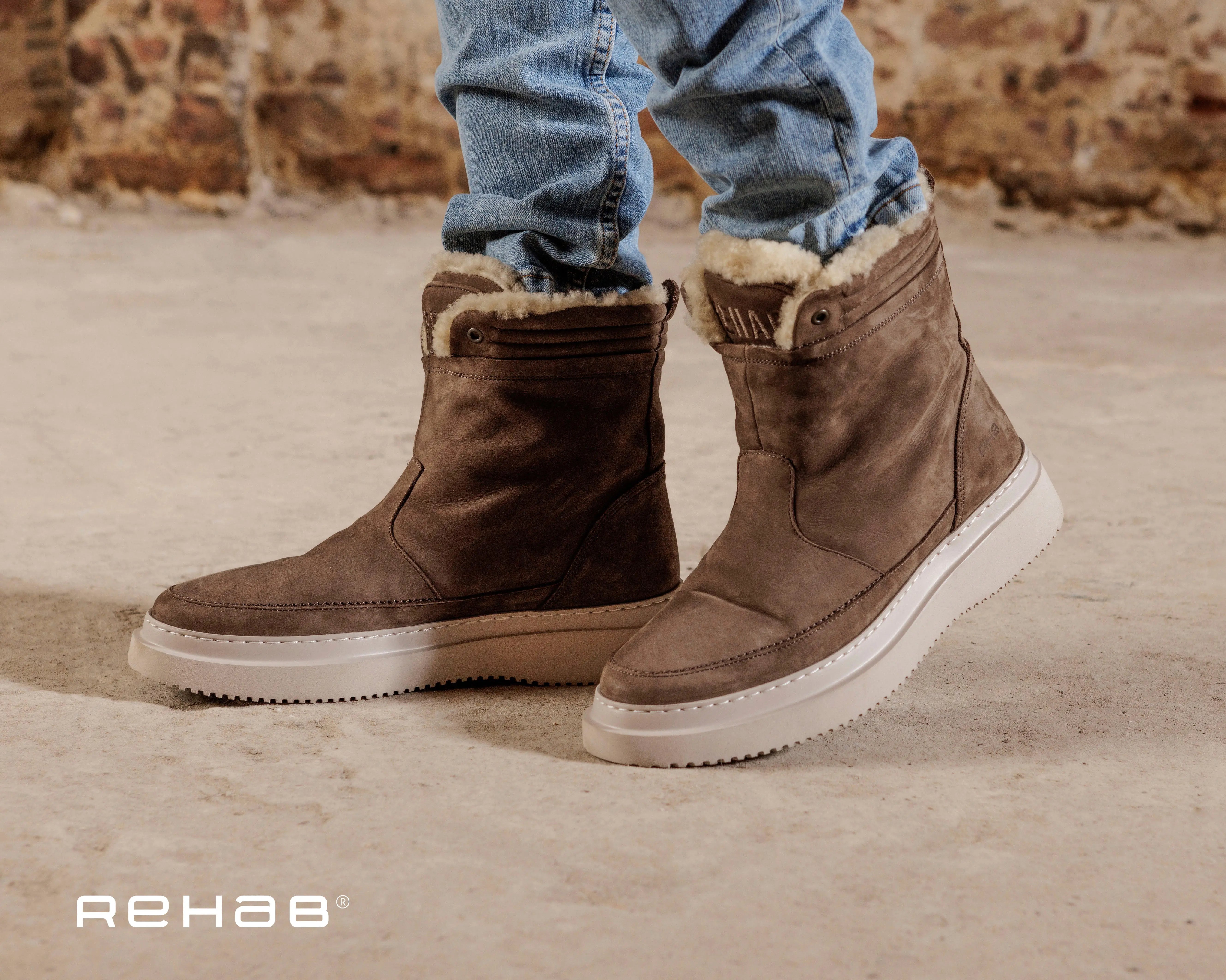 Marvis Nub | Bruine boots met schapenwol REHAB Footwear