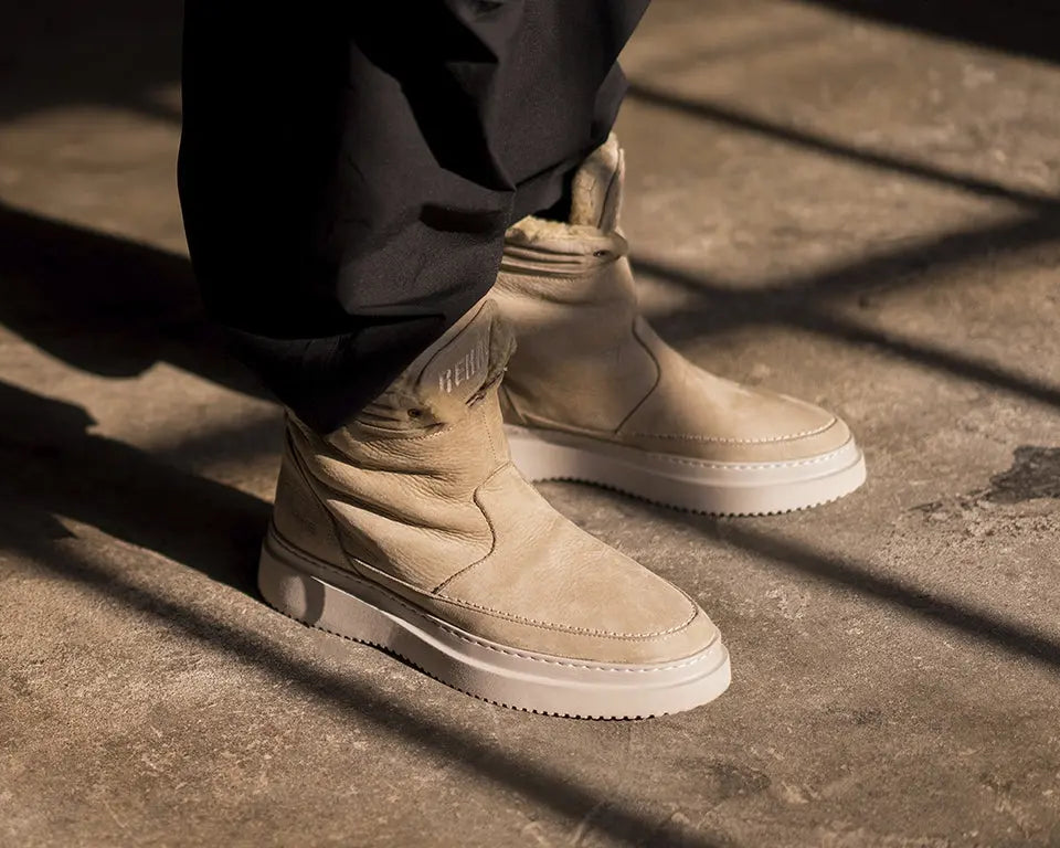 Marvis Nub | Zandkleurige boots met vacht REHAB Footwear