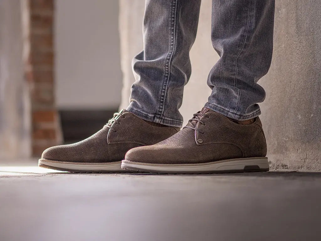 Nolan Square | Donkerbruine veterschoenen REHAB Footwear