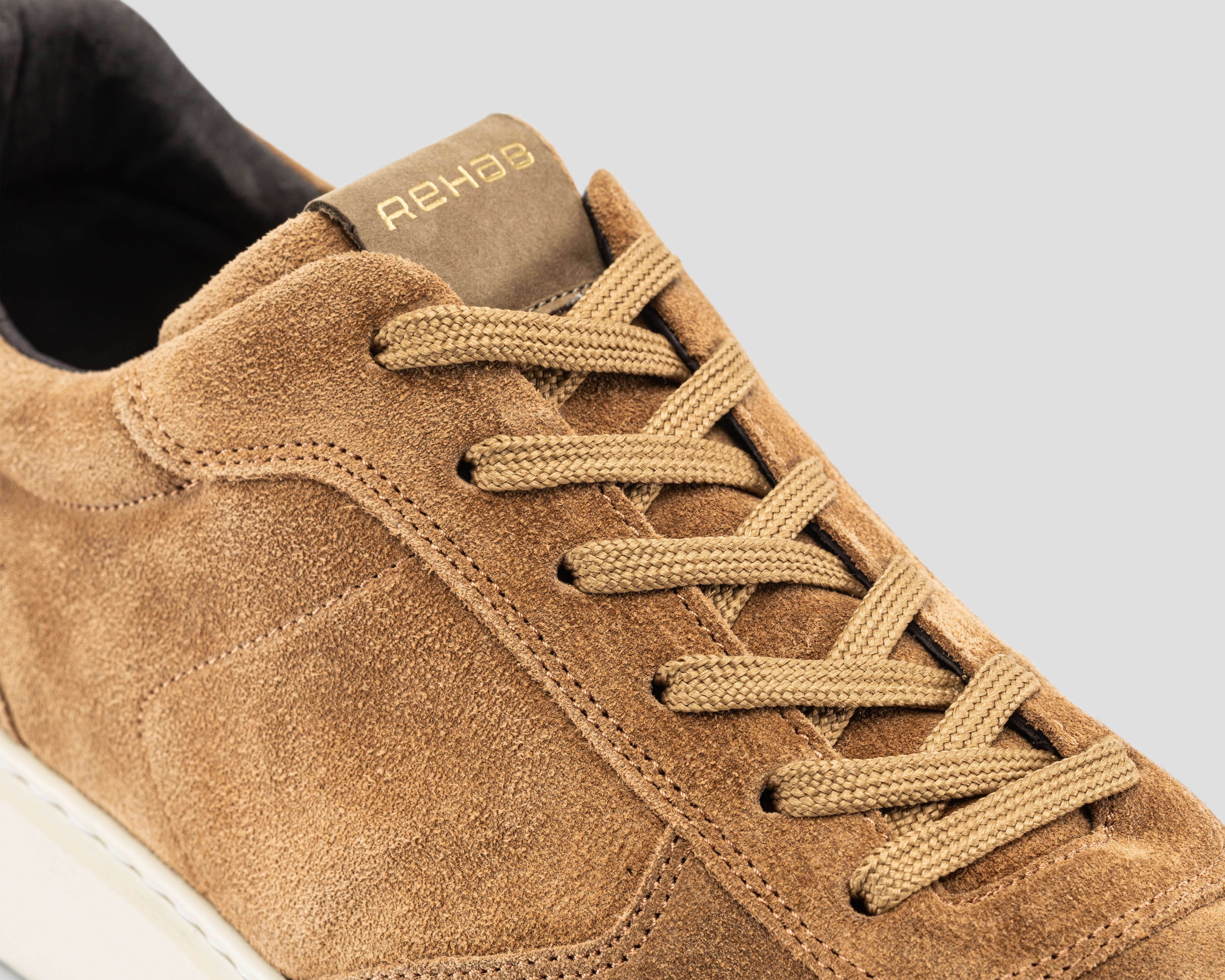 Oliver Sue | Camelkleurige sneaker REHAB Footwear