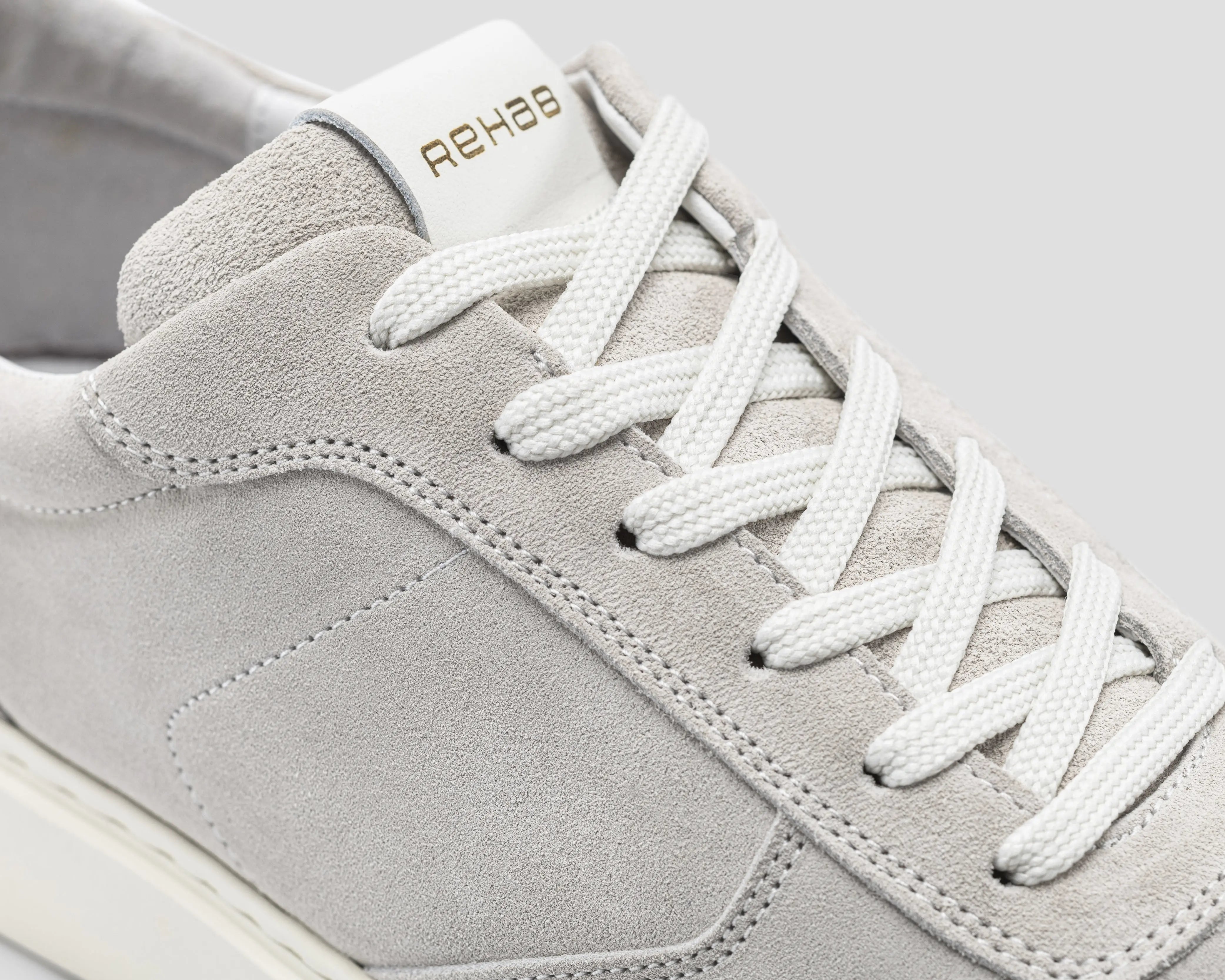 Oliver Sue | Off-white sneaker REHAB Footwear