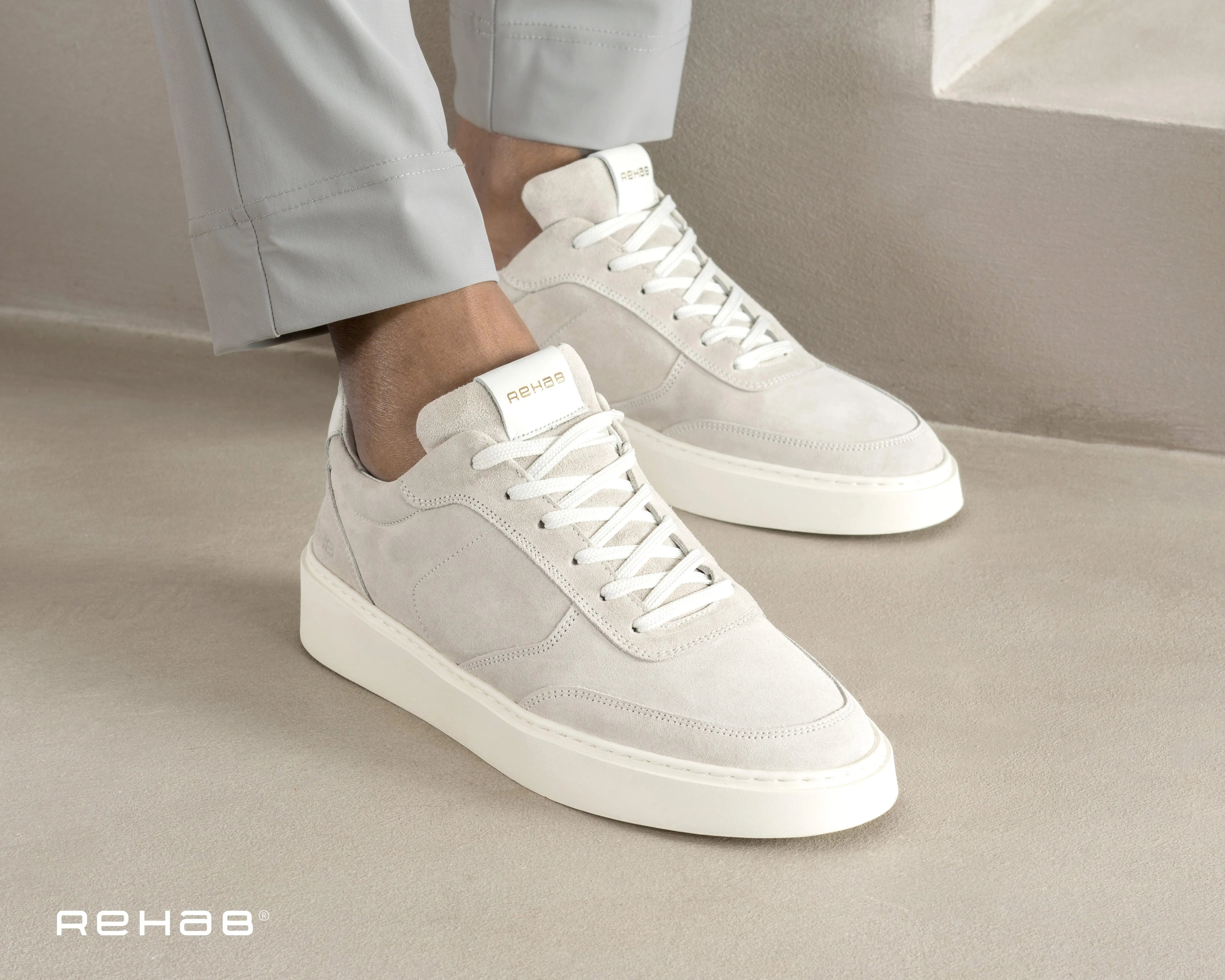 Oliver Sue | Off-white sneaker REHAB Footwear