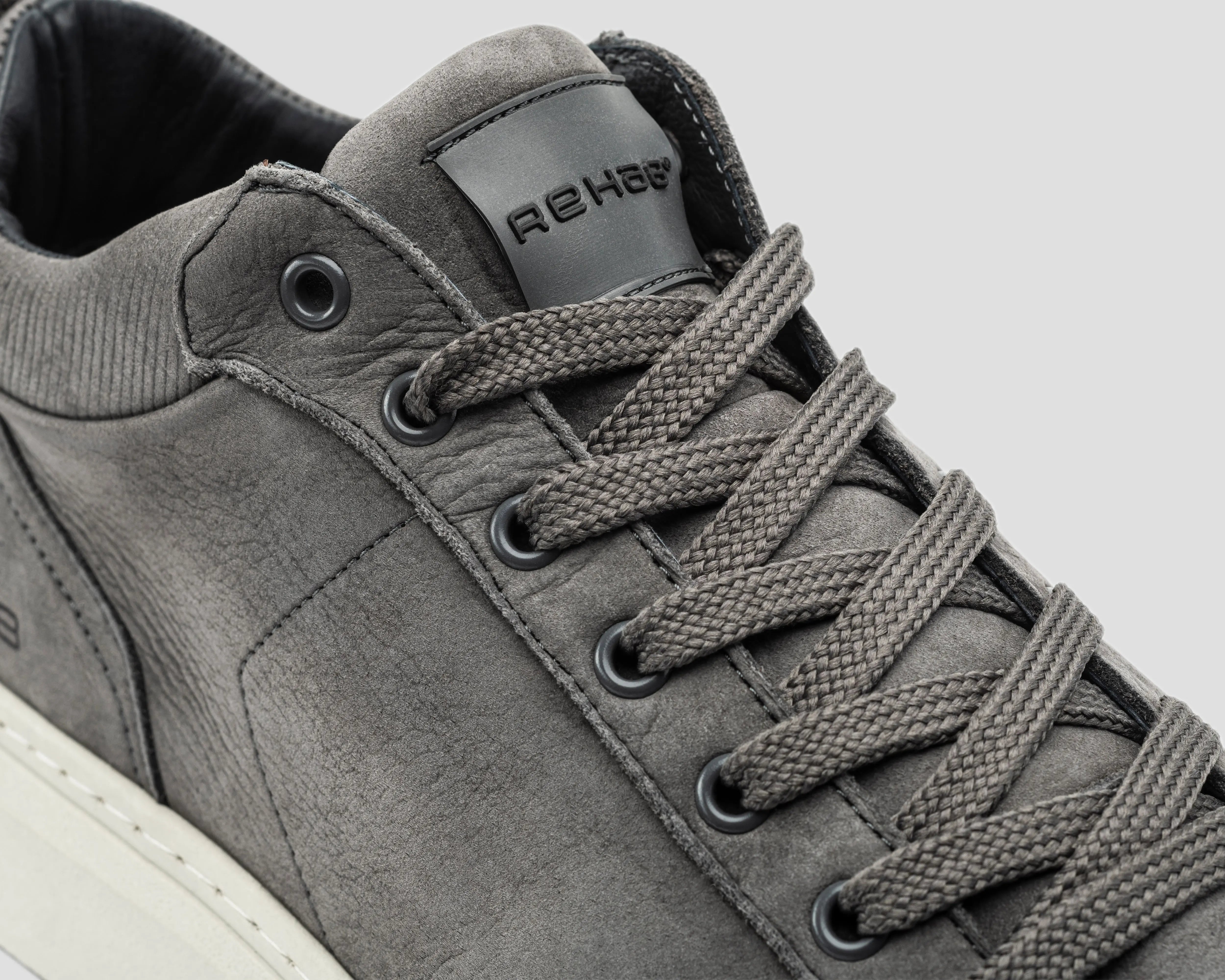 Russel Nub | Donkergrijze sneaker REHAB Footwear