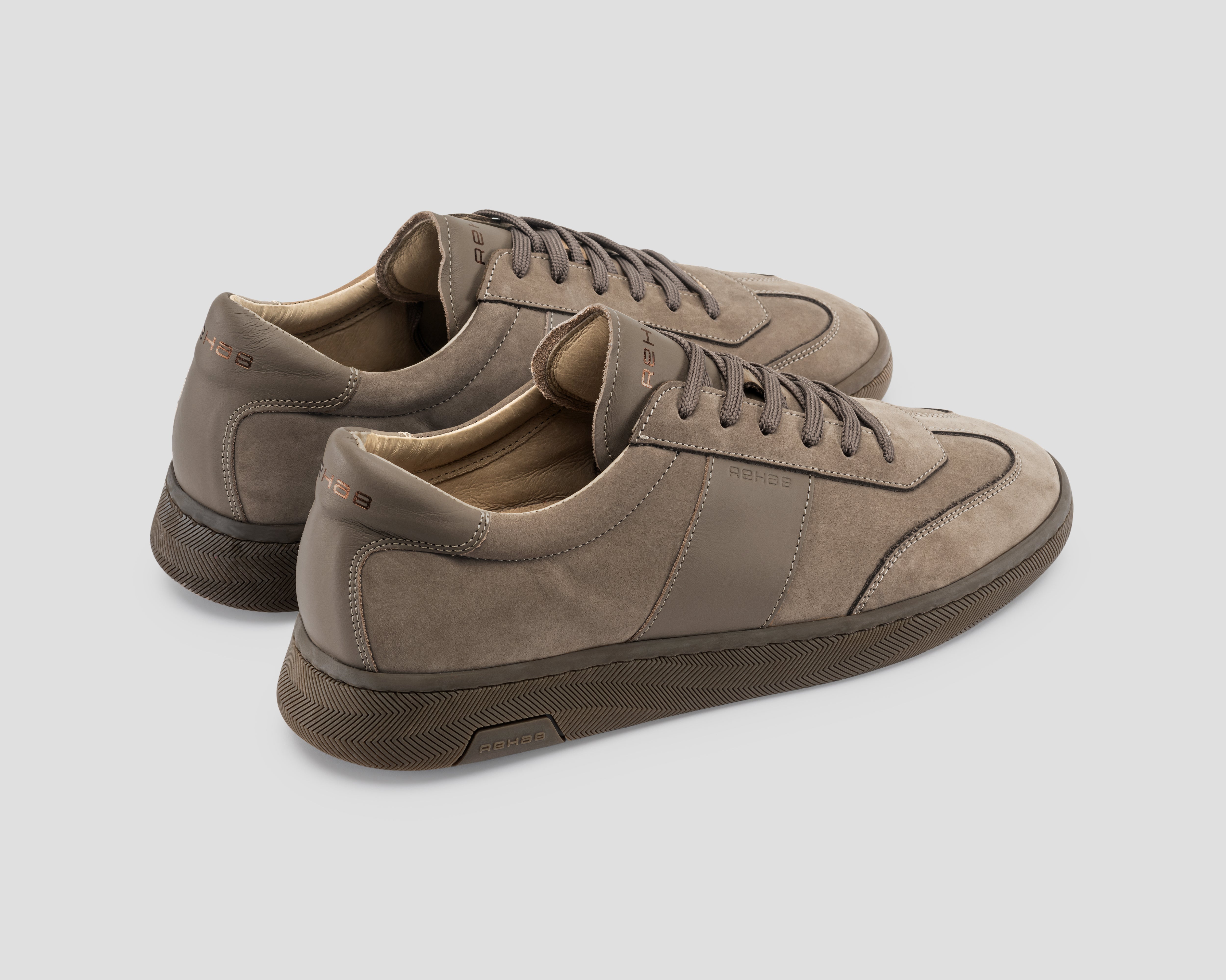 Zack Nub Lthr | Zandkleurige sneaker REHAB Footwear