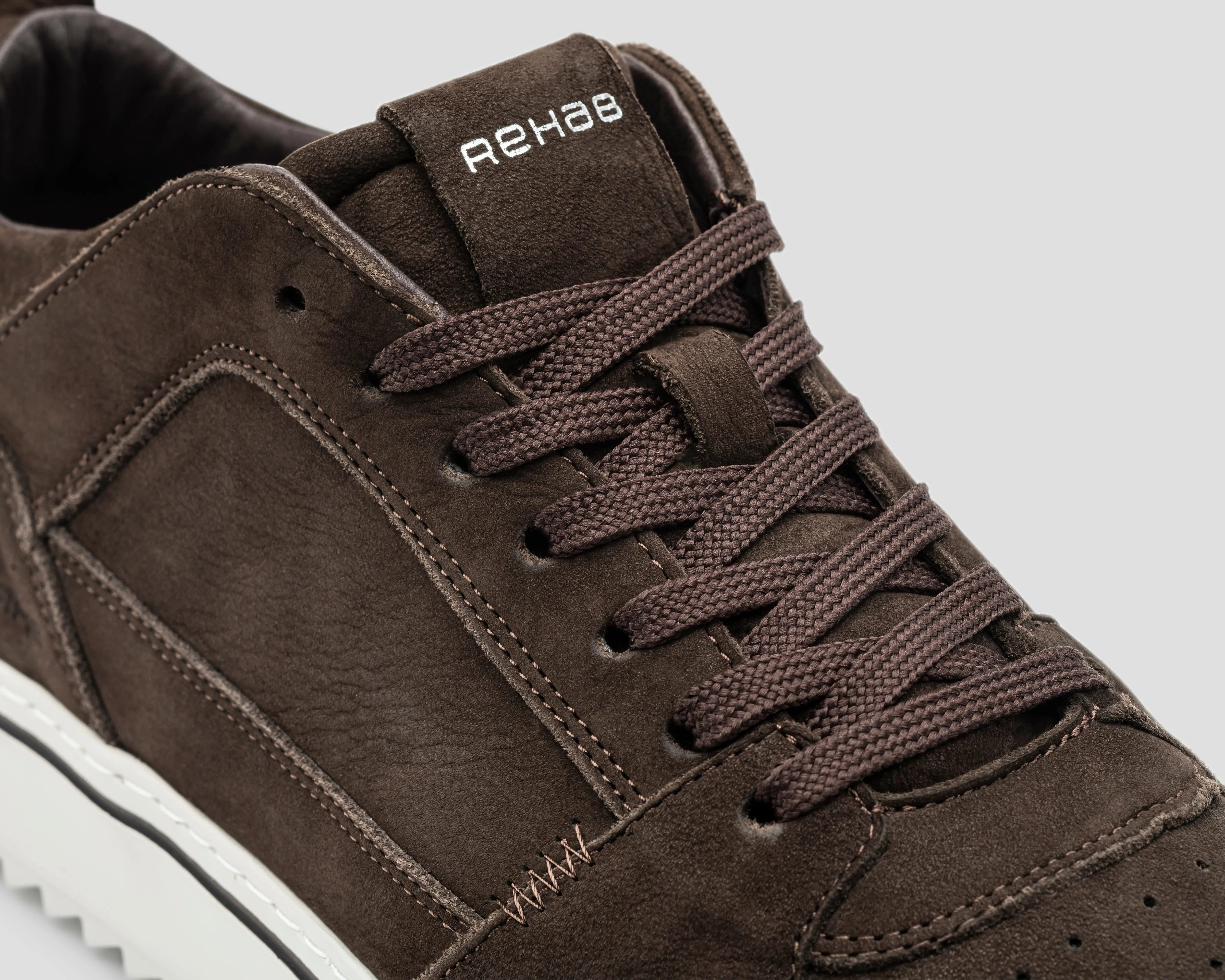 Creon Nub | Donkerbruine sneaker REHAB Footwear