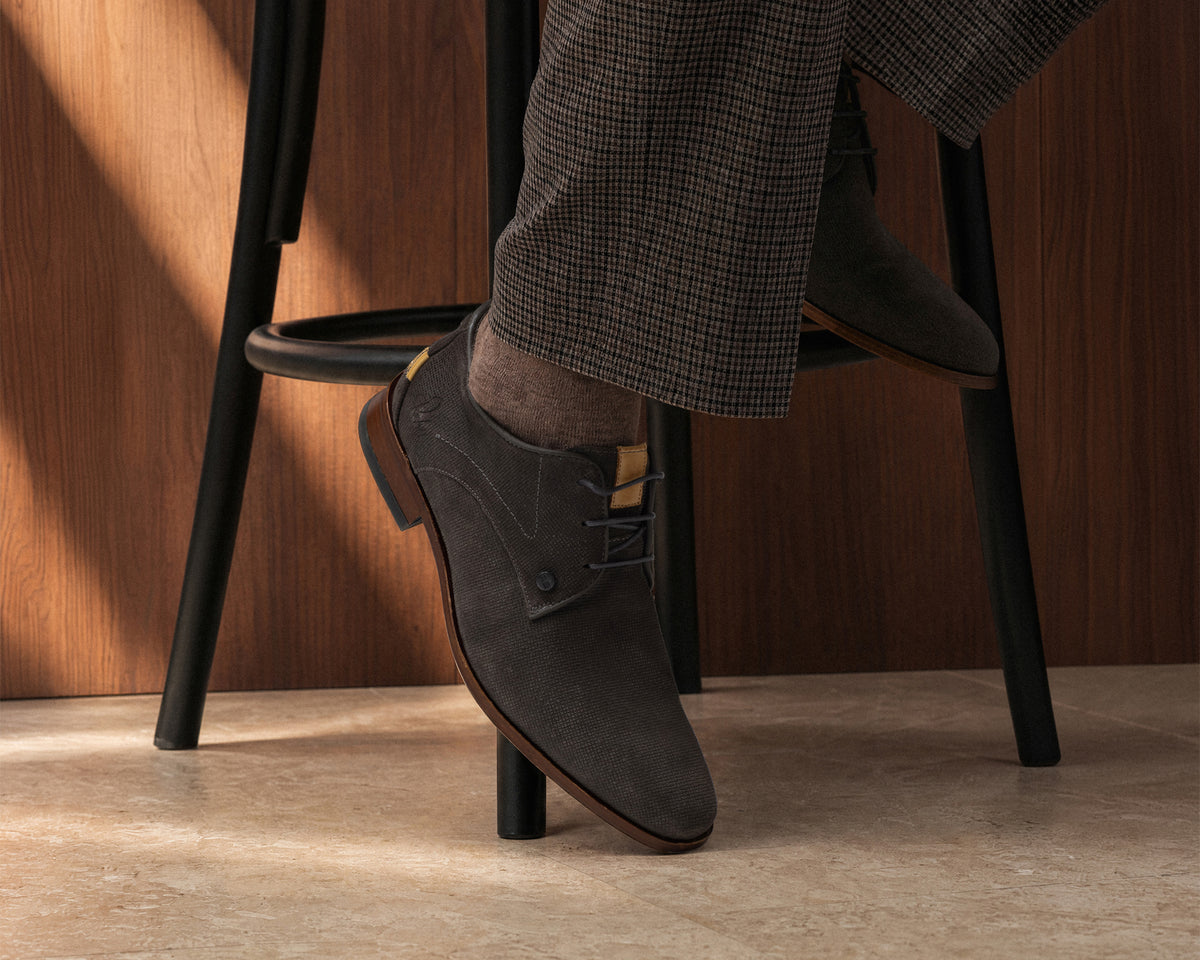 Greg Wall Sue | Donkerbruine nette schoenen REHAB Footwear