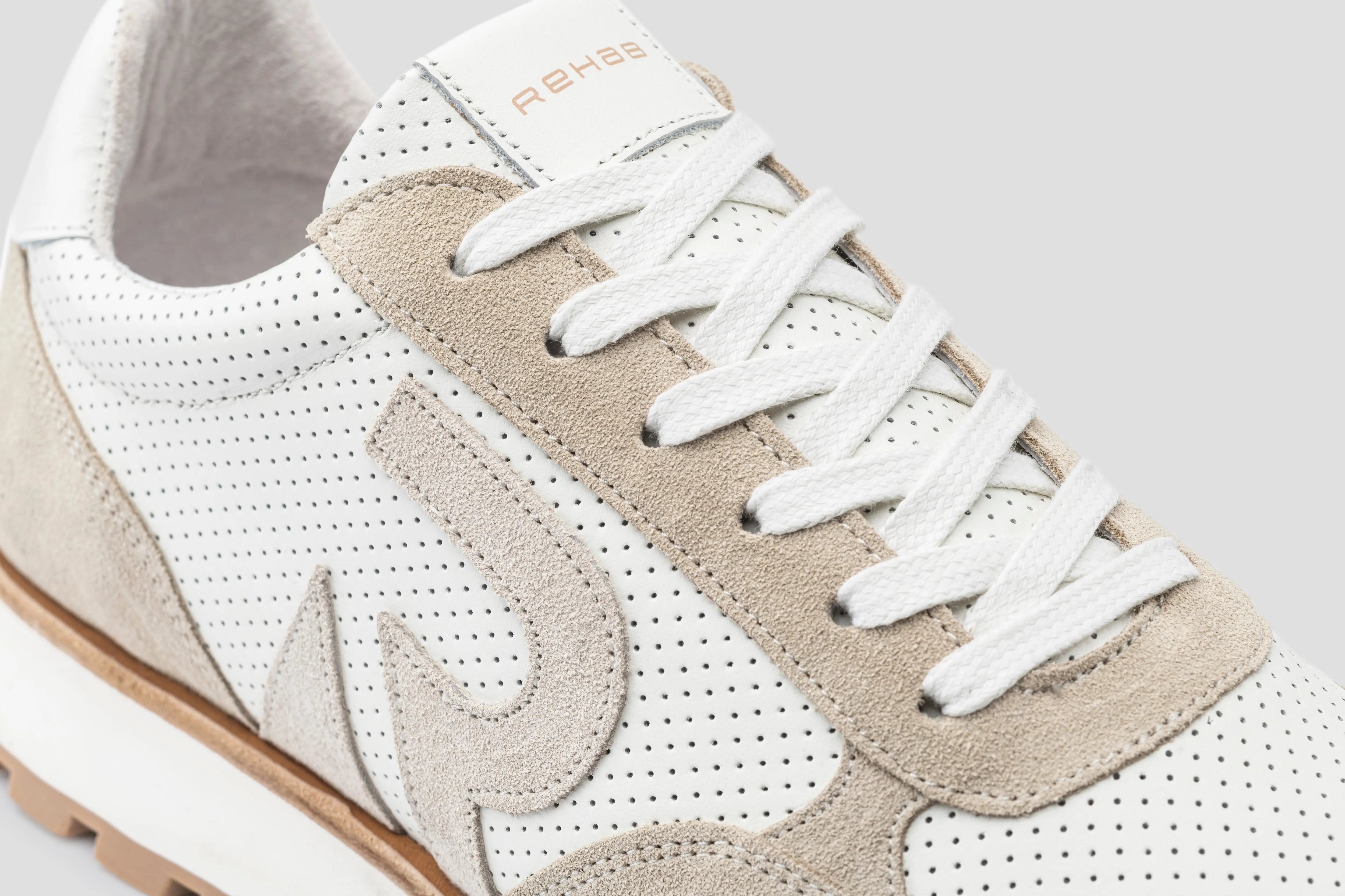 Maddox Lthr | Wit-zand sneaker REHAB Footwear